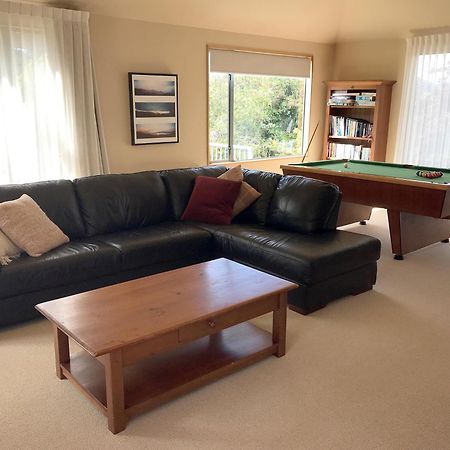Sargood Splendour - Wanaka Holiday Home ภายนอก รูปภาพ