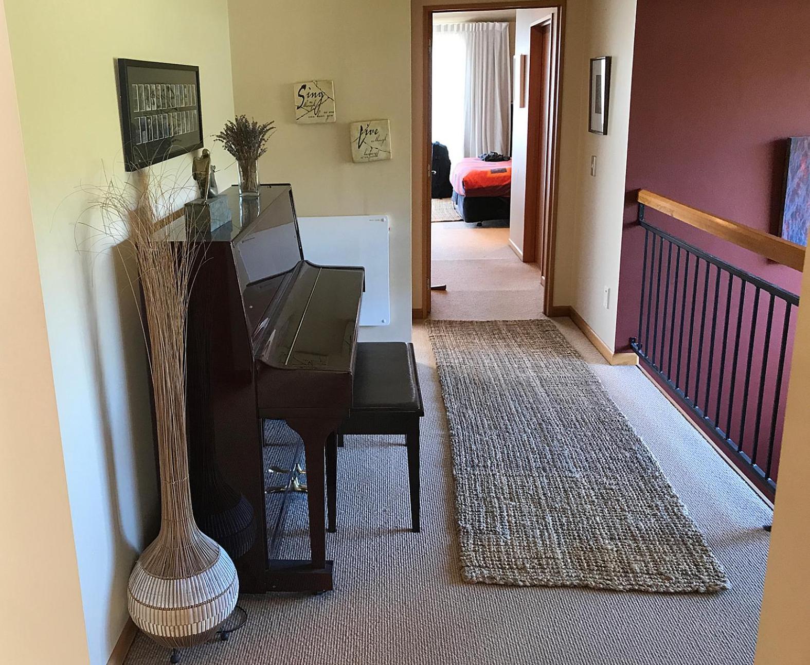 Sargood Splendour - Wanaka Holiday Home ภายนอก รูปภาพ
